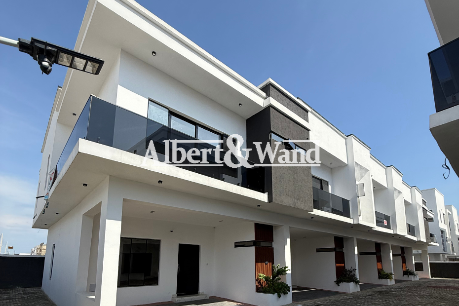 3 Bedroom Terrace