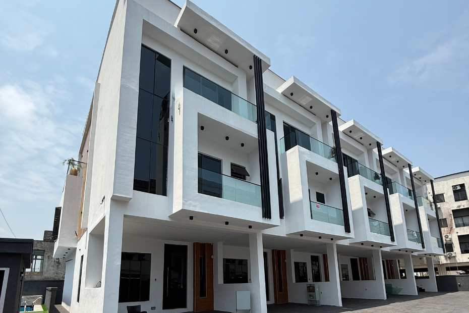 4 Bedroom Terrace